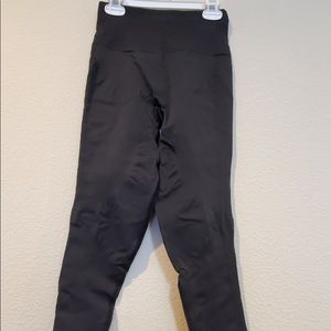Black Lululemon leggings